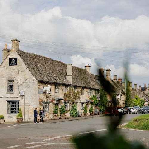 Cotswolds & Oxford: Guided Day Tour from London + Country Pub Lunch