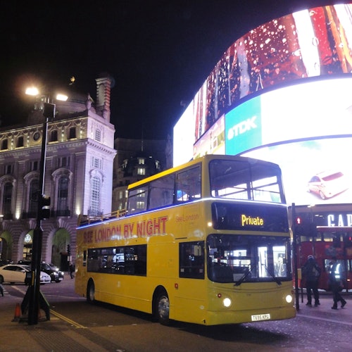 London by Night: Bus Tour with Live Guide