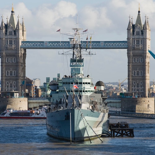 London: Wartime Walking Tour + HMS Belfast
