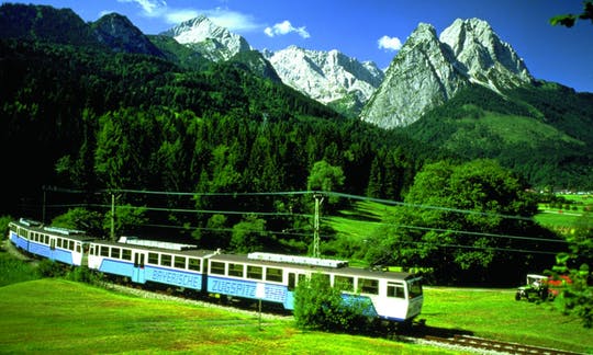 Excursión de un día al monasterio de Ettal y Zugspitze desde Múnich