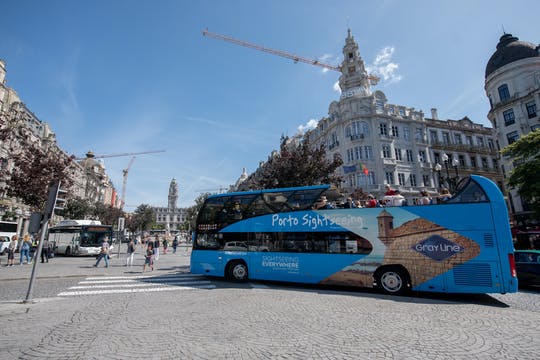 Porto 24 hours hop-on hop-off bus tour