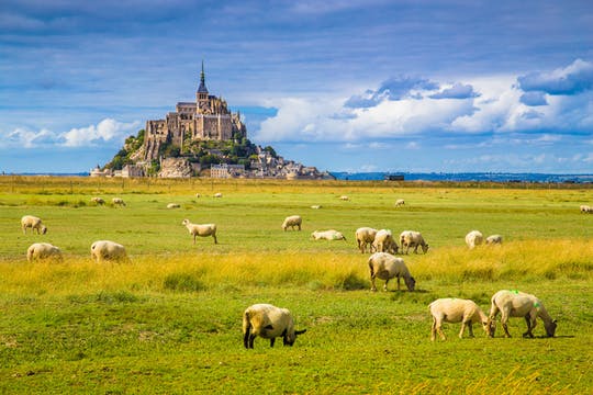 Entradas para la Abadía del Mont Saint-Michel con transporte desde París