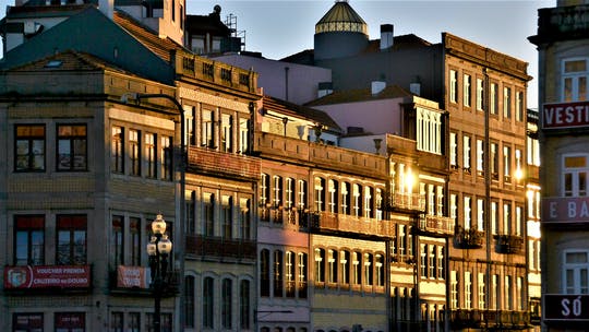 Discovery Game Porto’s Old Town alleys, views and tales