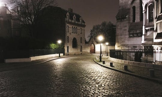 Paris legends and mysteries 2-hour guided walking tour