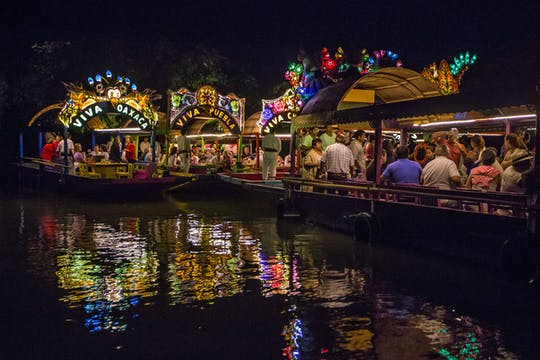 Crucero Xoximilco con entrada a la cena únicamente, no incluye transporte
