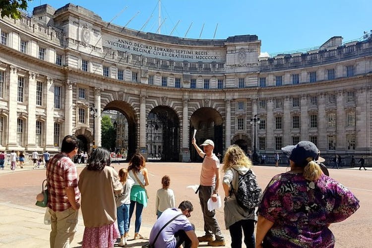 British Royalty walking tour including the Changing of the Guard