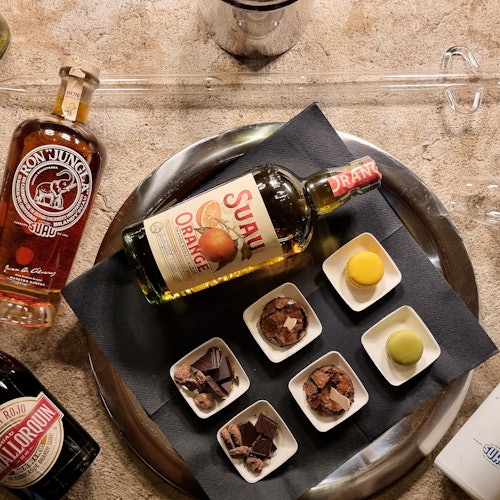 Bodegas Suau: Visita a la Destilería + 6 Catas y Tapas