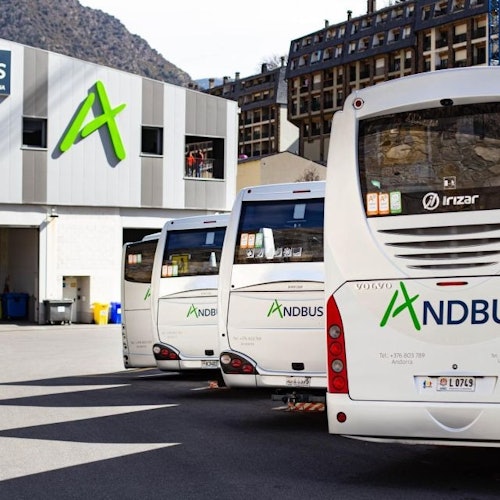 Desde Andorra la Vella: Traslado en autobús de ida a Barcelona