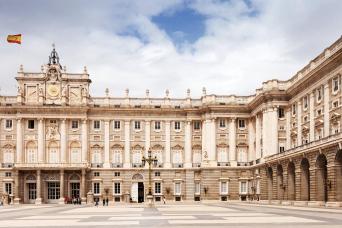 Visita guiada al Palacio Real de Madrid con entrada sin colas