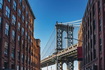 New York Brooklyn Bridge and DUMBO Guided Tour