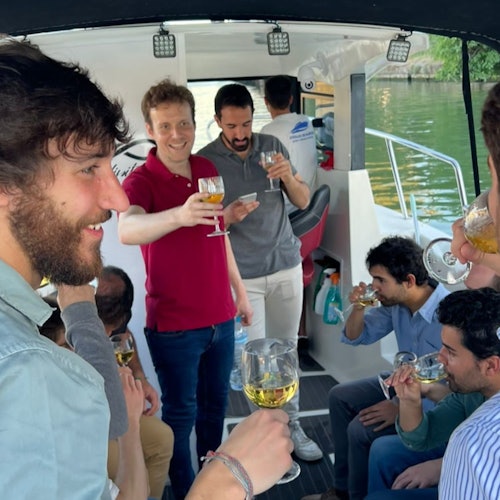 Seville: Private Boat Tour for Groups