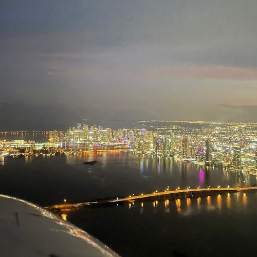 Miami: Private Night Airplane Tour + Drinks