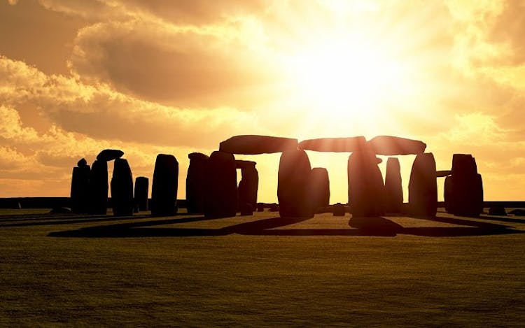 Stonehenge summer solstice sunrise by coach from London