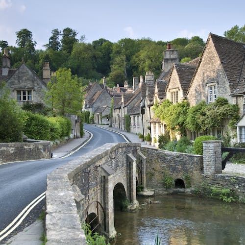 Small-Group Cotswolds Tour from London Including Bourton-on-the-Water