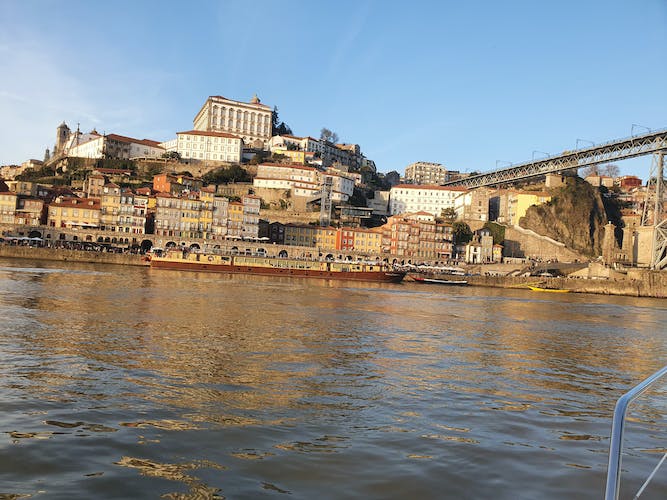 Porto small-group tour with wine tasting