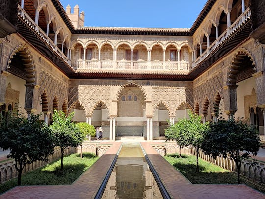 Sevilla: Visita guiada al Alcázar con acceso prioritario