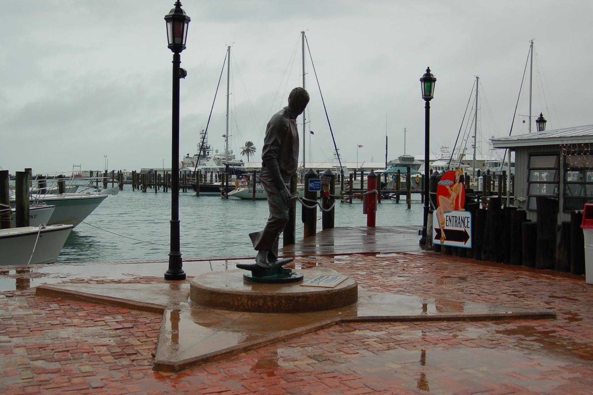 Key West Day Trip from Miami with Glass-Bottom Boat Ride