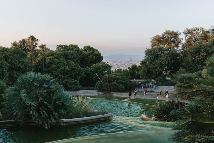 Visita audioguiada autoguiada para descubrir los secretos del Parc de Montjuïc