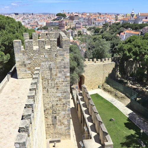 São Jorge Castle: Entry Ticket + Audio Guide