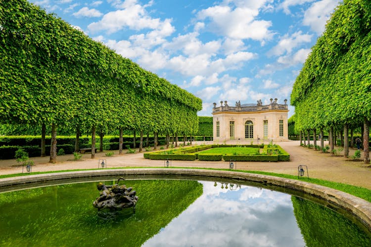 Versailles e-bike tour with palace, gardens and picnic stop
