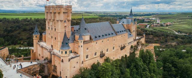 Segovia Self-Guided Tour by Bus