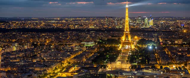 Tour nocturno por París + Espectáculo en el Moulin Rouge