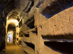 Tour por las Catacumbas de la Vía Appia