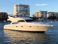 Paseo en yate privado por Miami