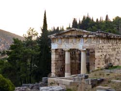 Excursión a Delfos