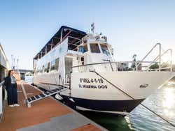 Paseo en barco por Sevilla con comida
