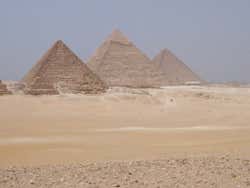 Pirámides de Giza, Menfis y Saqqara