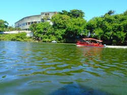 Tour por Barra da Tijuca y la isla de Gigóia