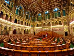 Parliament of Budapest Tickets + Audio Guide