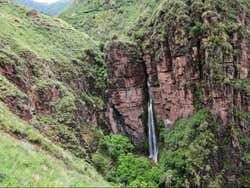 Senderismo hasta la catarata Perolniyoc