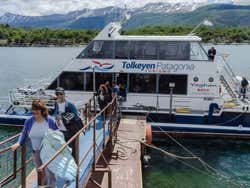 Tour por Tierra del Fuego + Barco a la isla Redonda