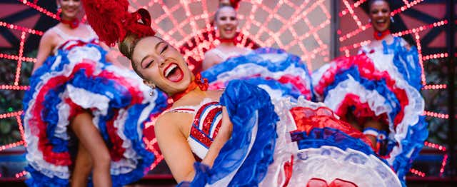 Dinner & Show at the Moulin Rouge + Transport to Central Paris