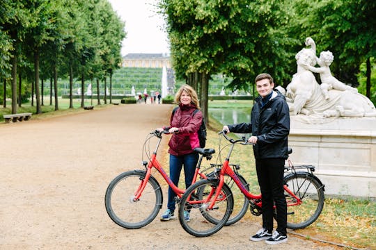 Jardines y palacios de Potsdam en bicicleta desde Berlín
