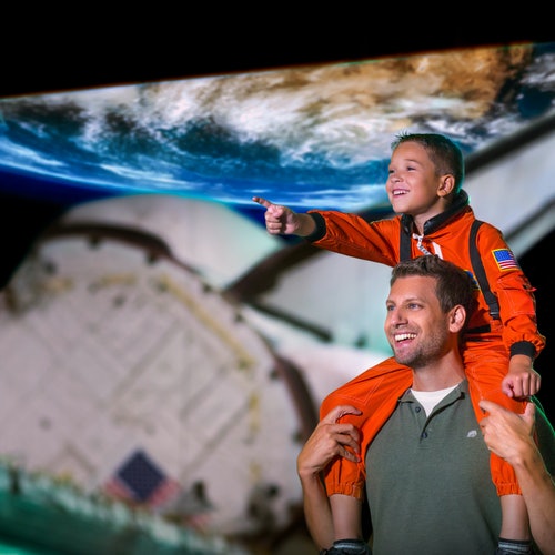 Complejo de visitantes del Centro Espacial Kennedy de la NASA: Experiencia de formación de astronautas