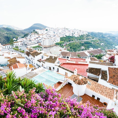 Nerja y Frigiliana: Tour guiado desde Granada