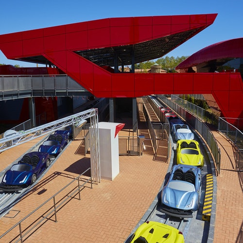 PortAventura Park: Entrada + Transporte ida y vuelta desde Barcelona
