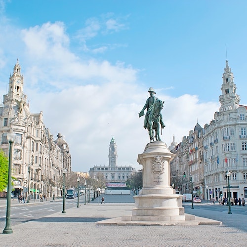 Porto: Full Day City Tour by Bus with Wine Cellar and Cruise