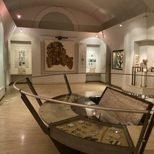 Entry to Case Romane del Celio