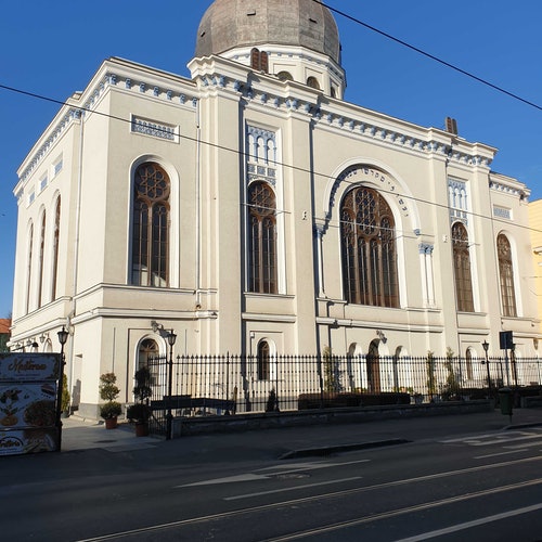 Sinagoga Sion Neolog y Museo de Historia Judía Oradea
