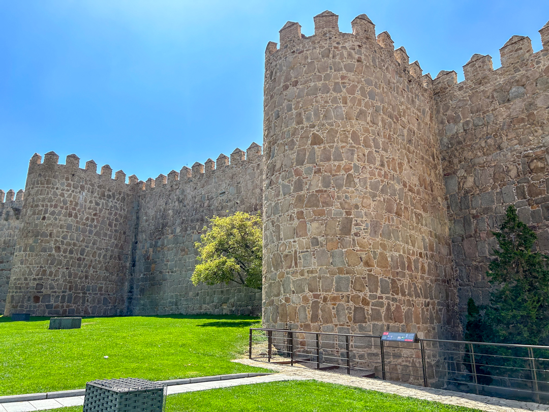 Avila and Salamanca Day Trip from Madrid