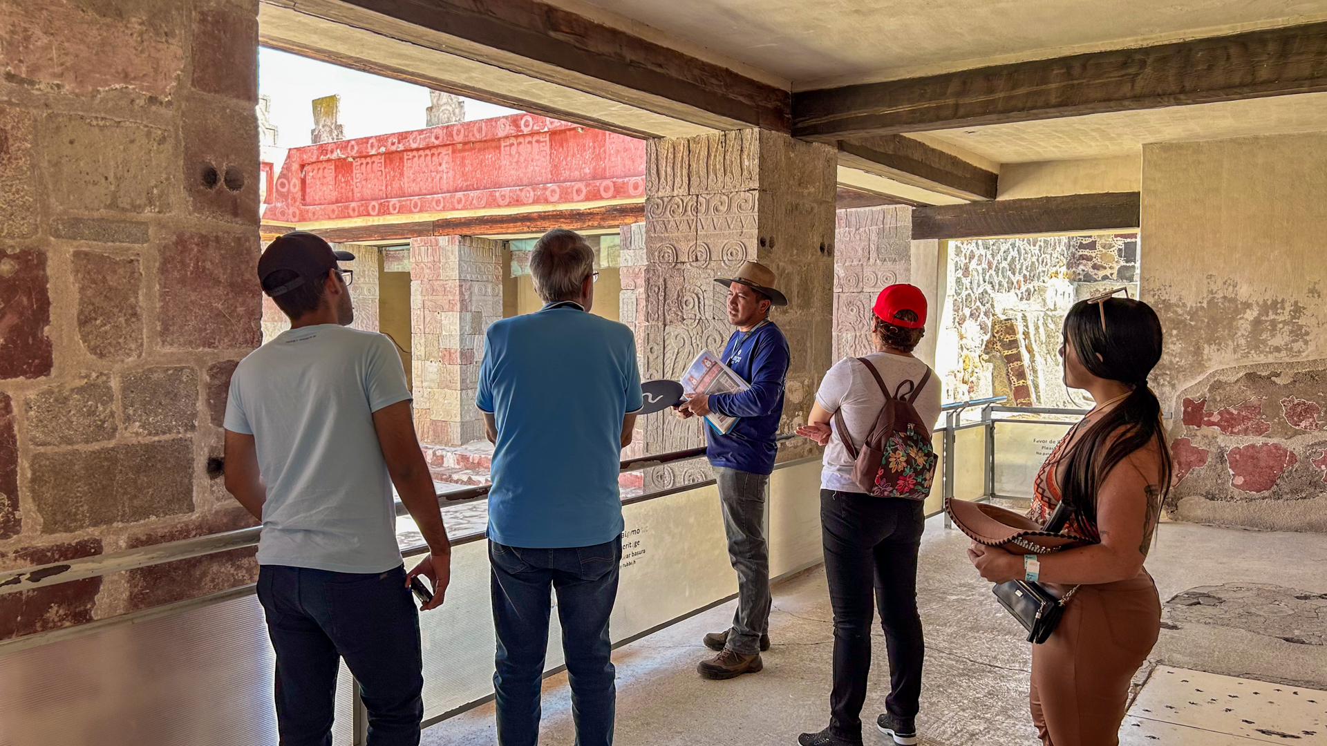 Excursión a Teotihuacán desde Ciudad de México con acceso temprano y tequila
