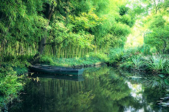 Tickets for Monet's House with Bus Transfer from Paris
